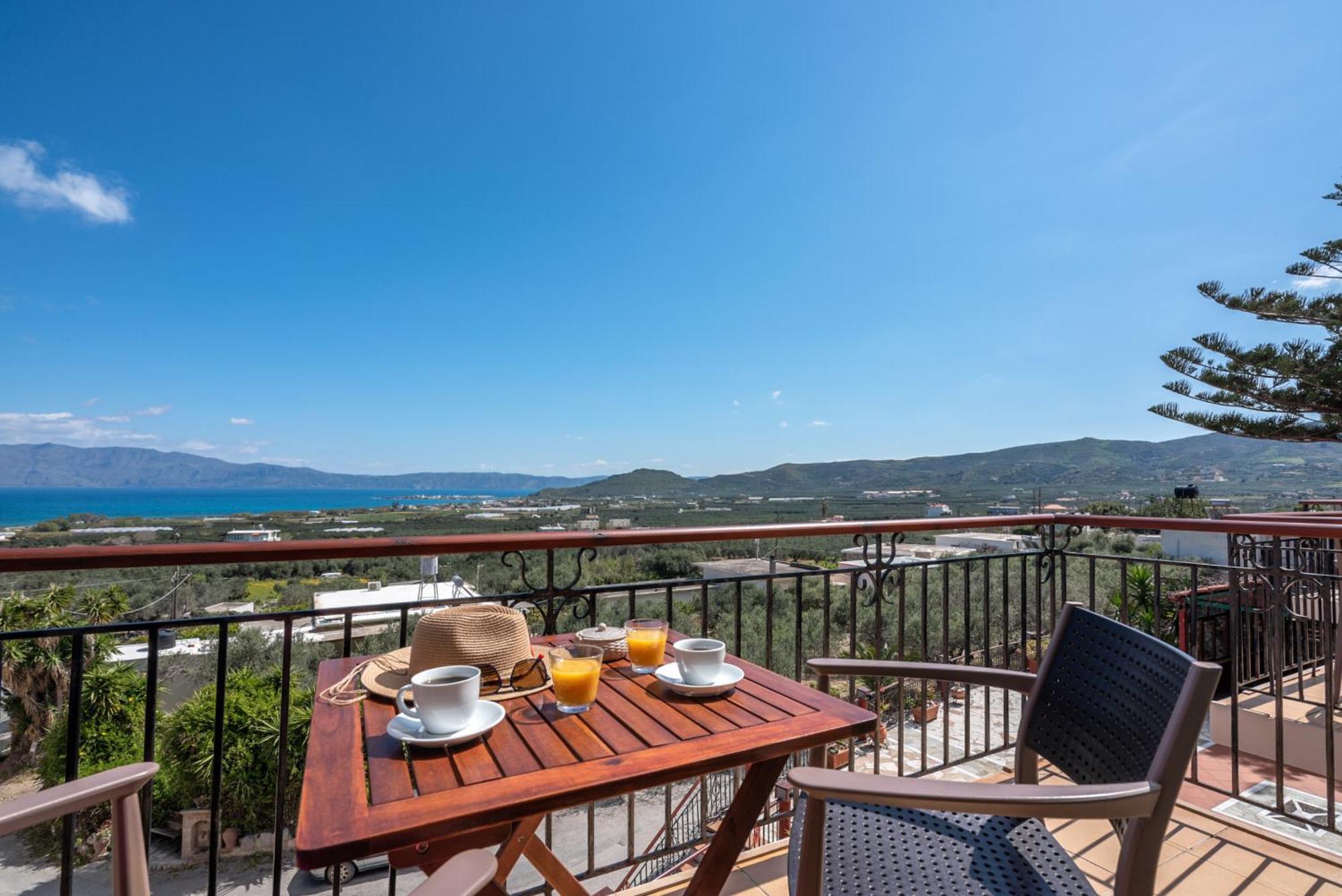 Kaliviani Traditional Hotel Kíssamos Екстериор снимка