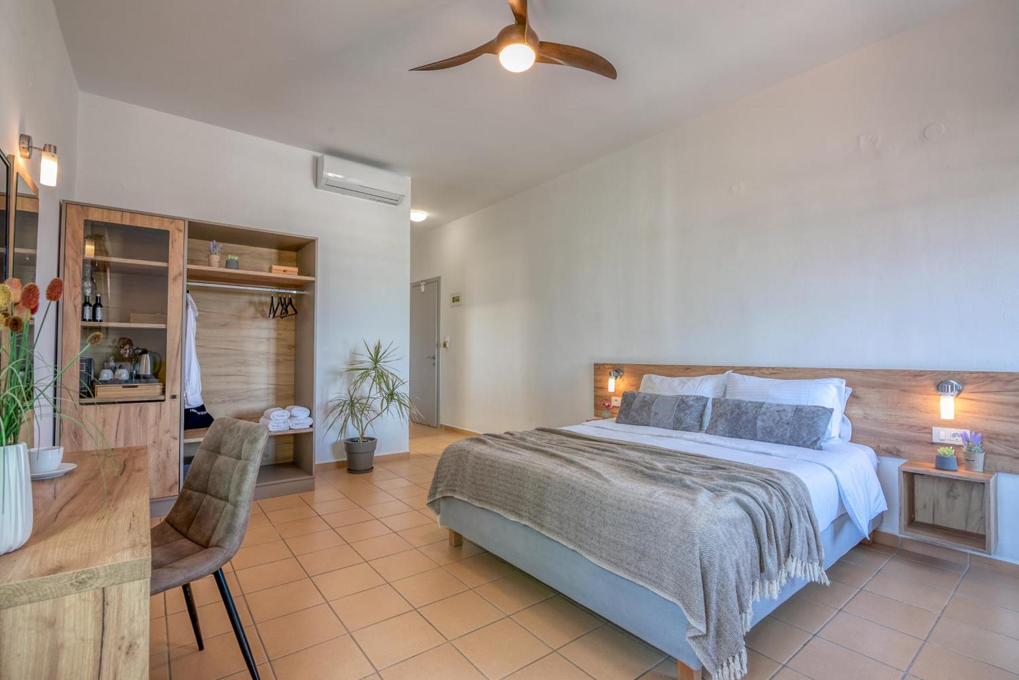 Kaliviani Traditional Hotel Kíssamos Екстериор снимка