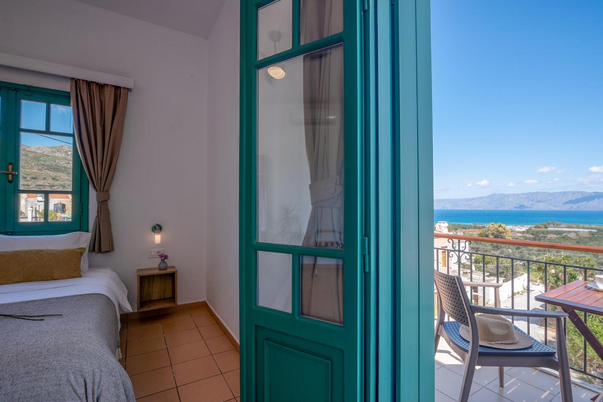 Kaliviani Traditional Hotel Kíssamos Екстериор снимка