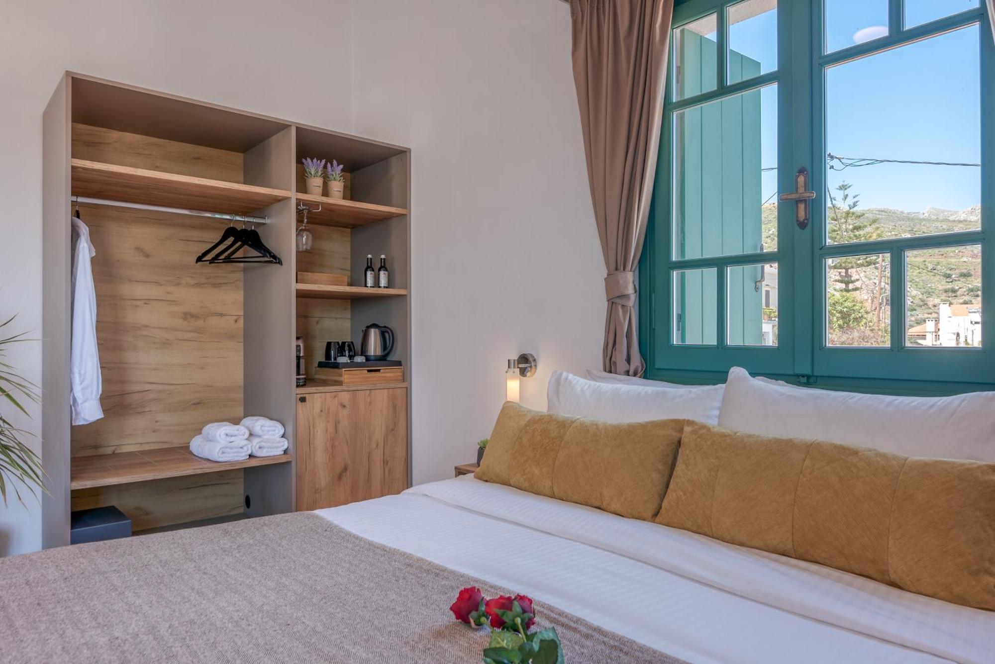 Kaliviani Traditional Hotel Kíssamos Екстериор снимка