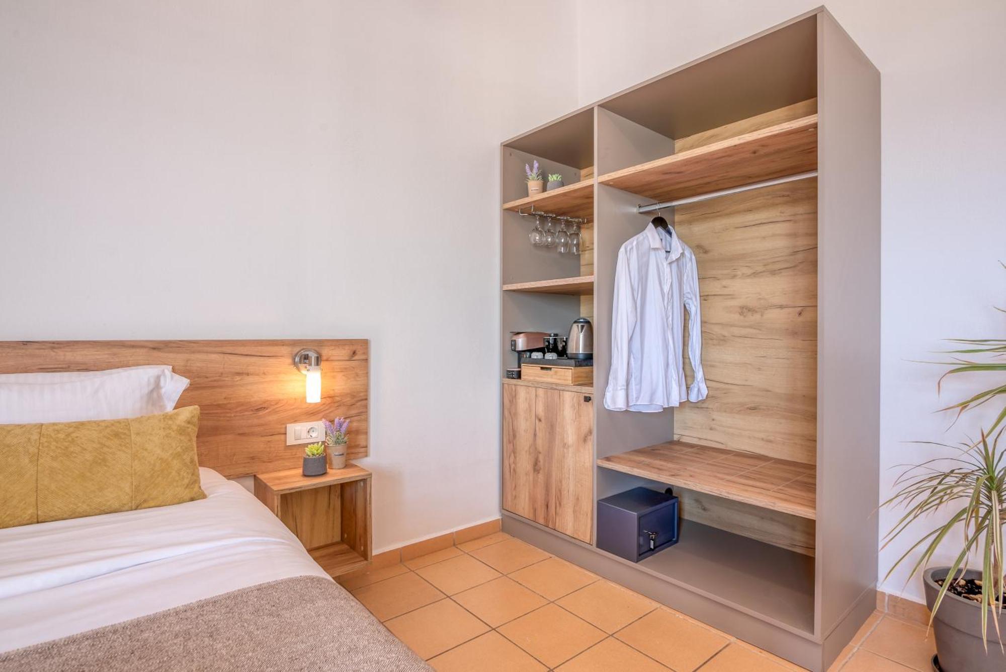Kaliviani Traditional Hotel Kíssamos Екстериор снимка