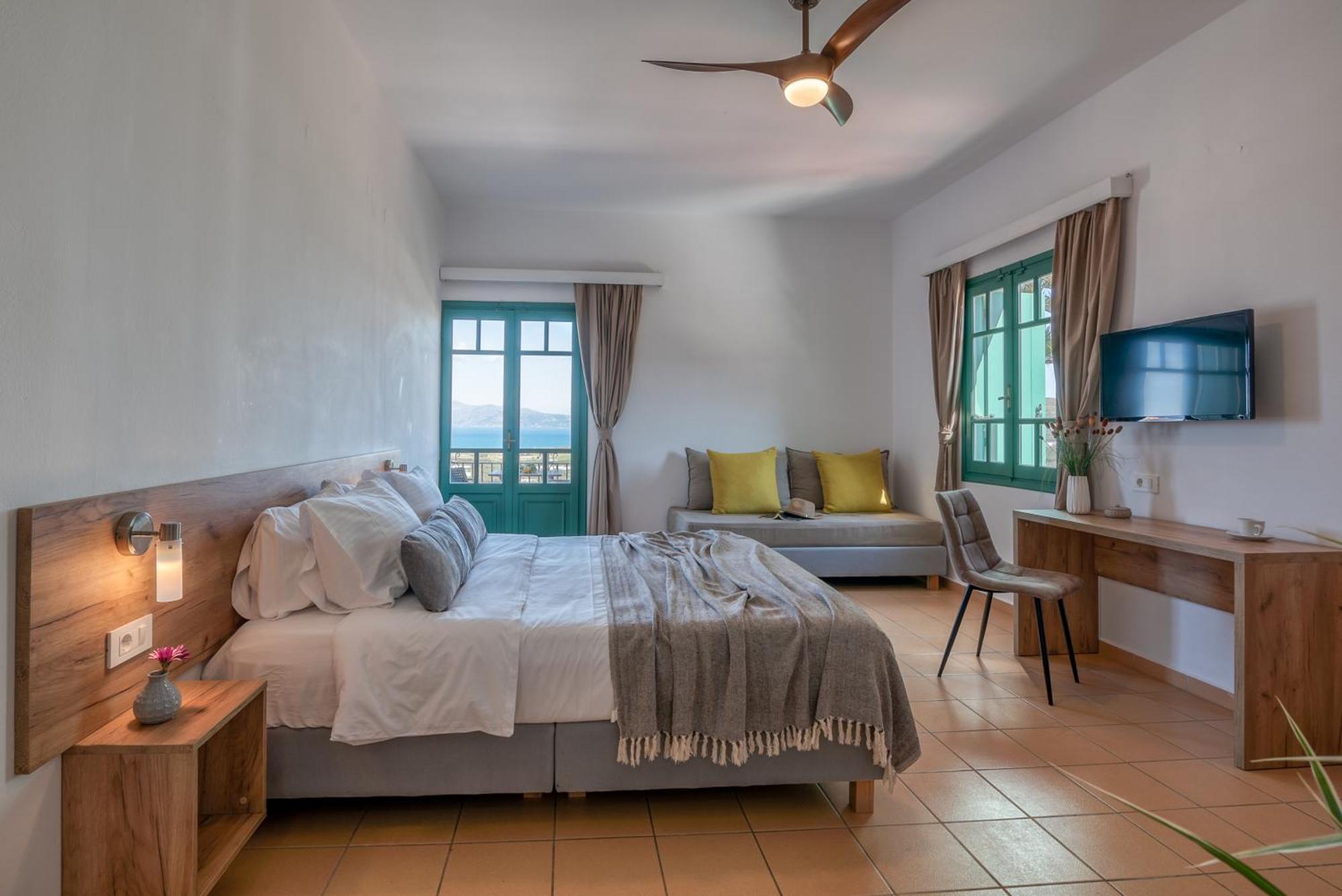 Kaliviani Traditional Hotel Kíssamos Екстериор снимка